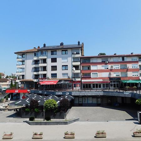 Tina Apartman Prnjavor Esterno foto