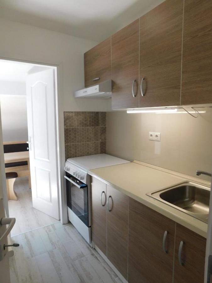 Tina Apartman Prnjavor Esterno foto